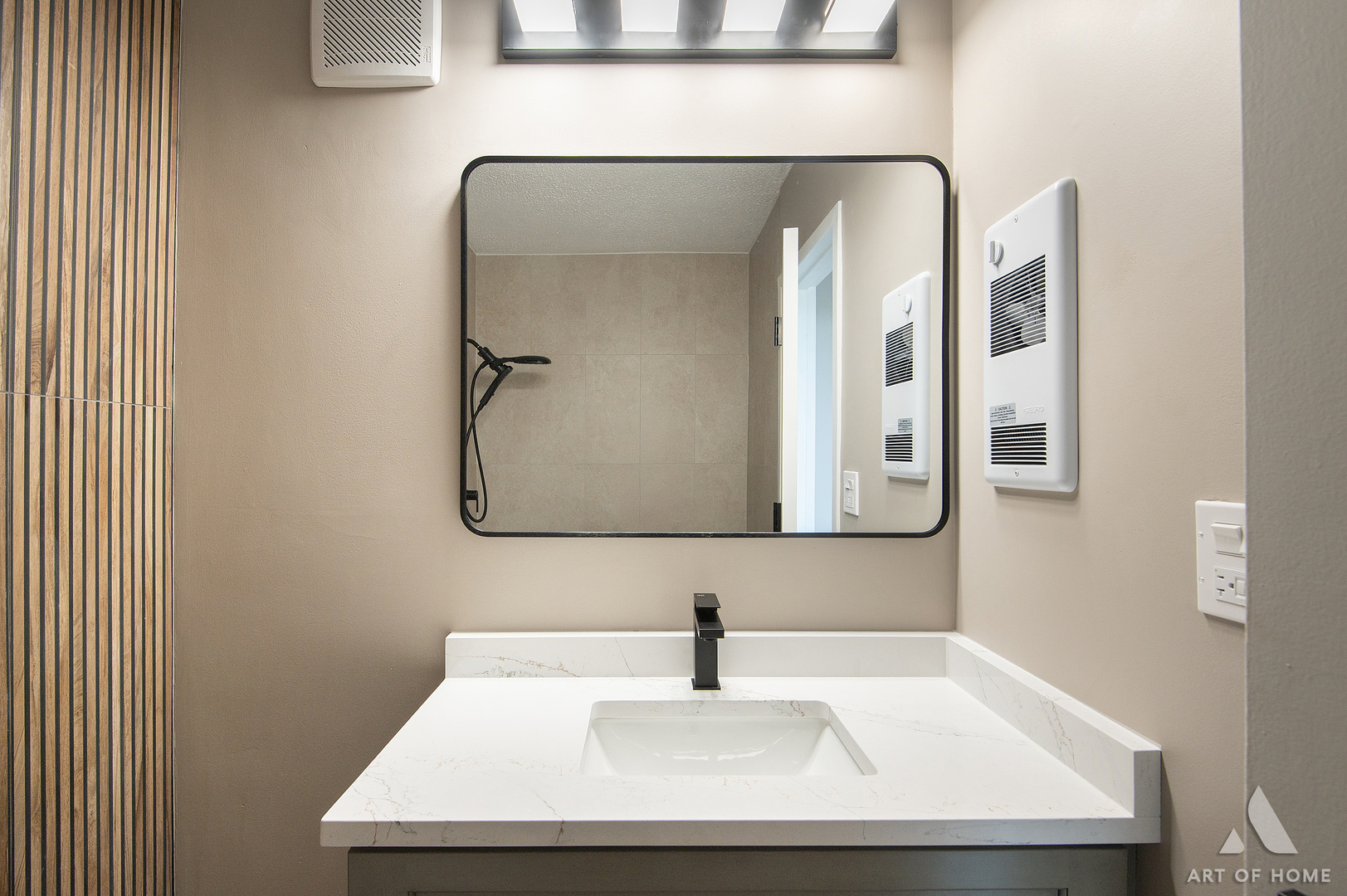 1150 E Jackson Street Unit: 4F