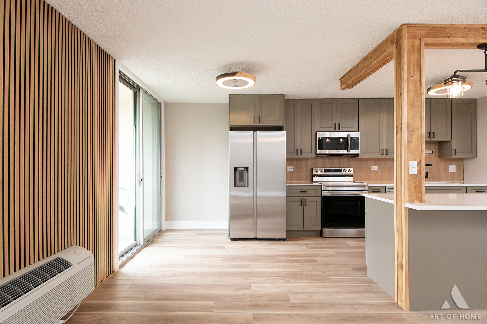 1150 E Jackson Street Unit: 4F
