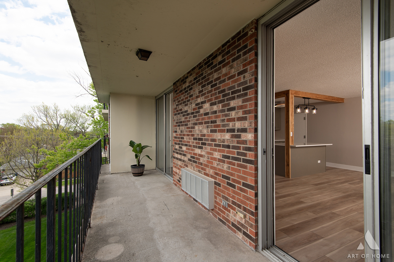 1150 E Jackson Street Unit: 4F