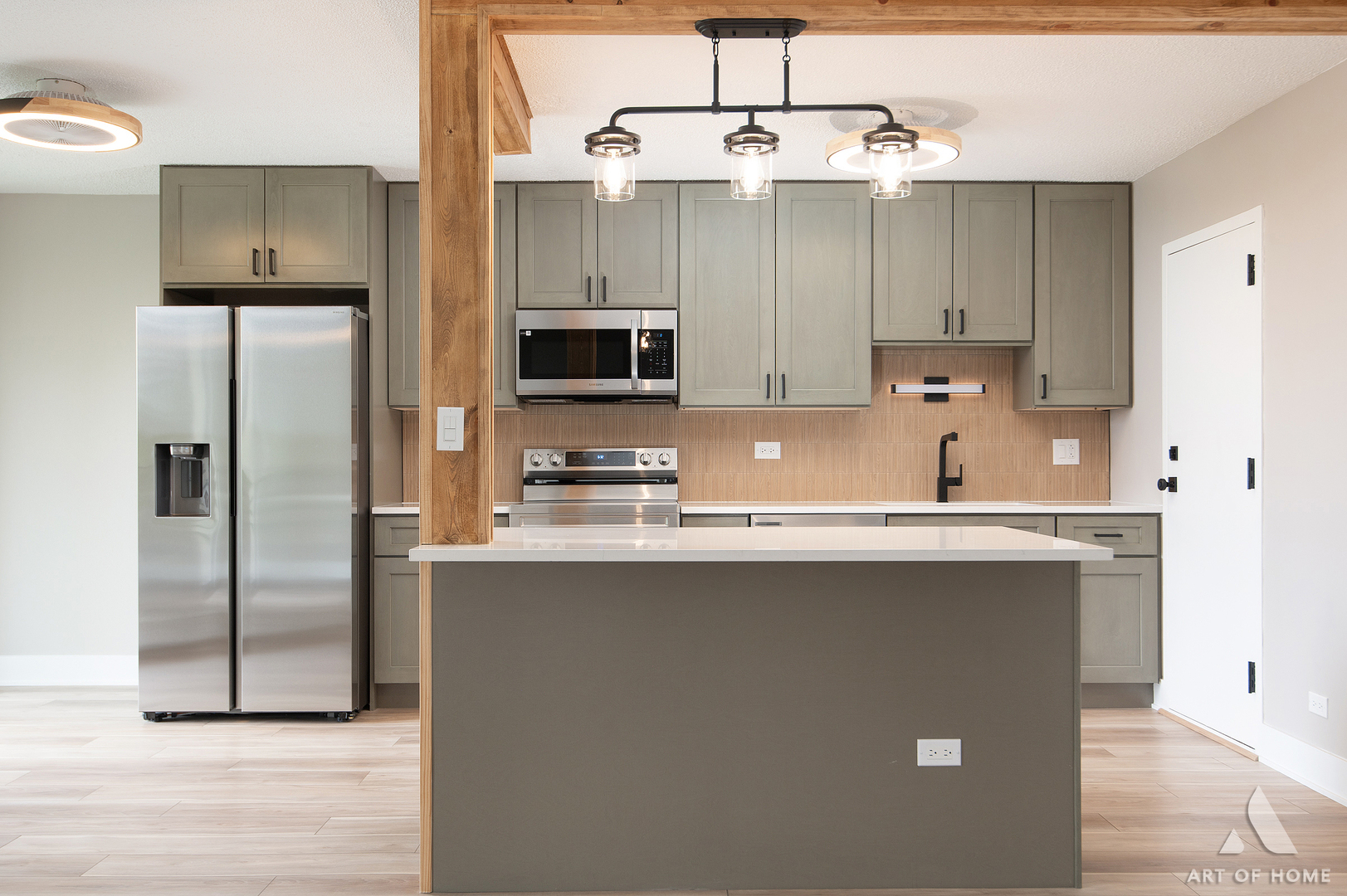 1150 E Jackson Street Unit: 4F