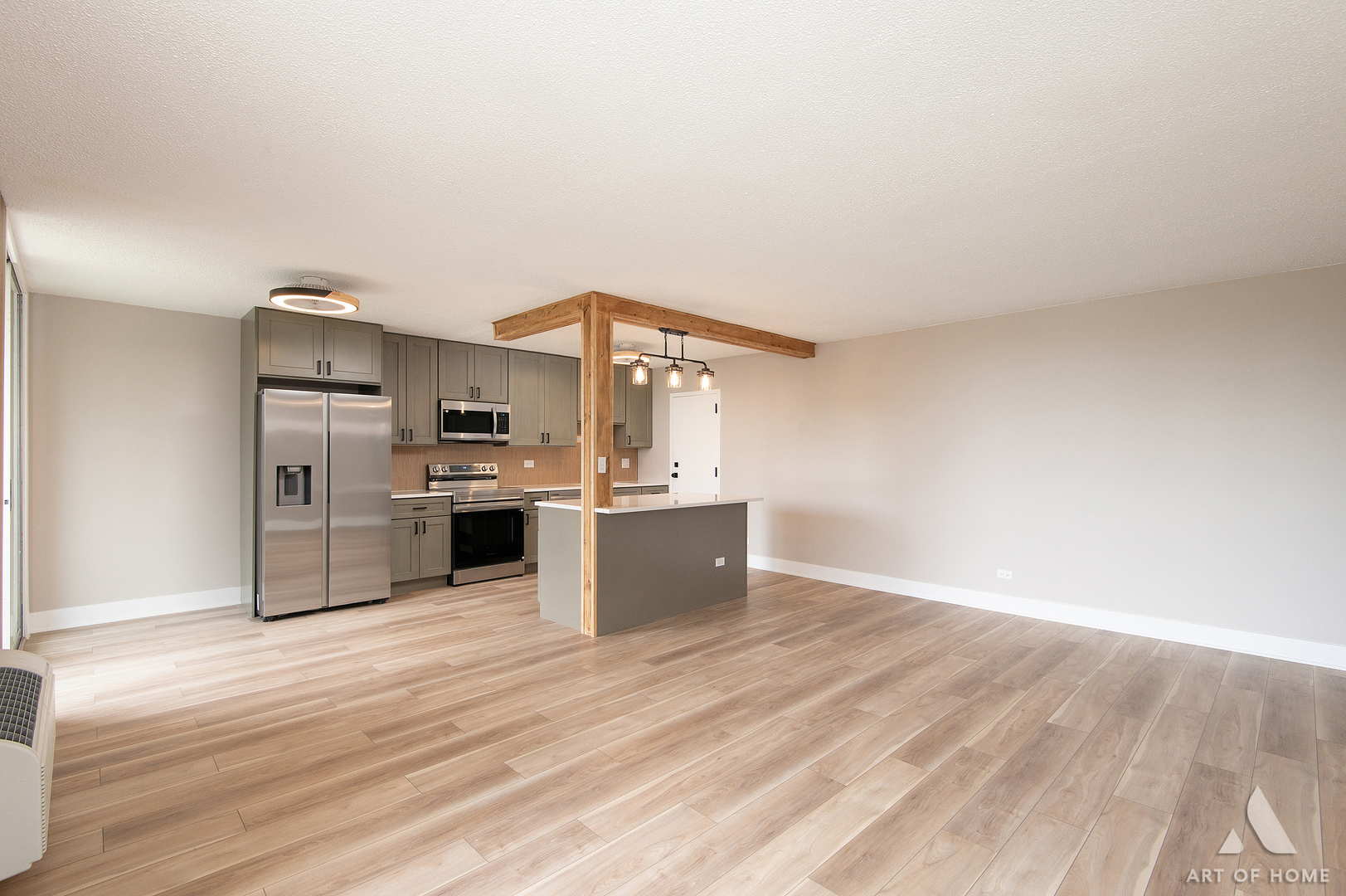 1150 E Jackson Street Unit: 4F