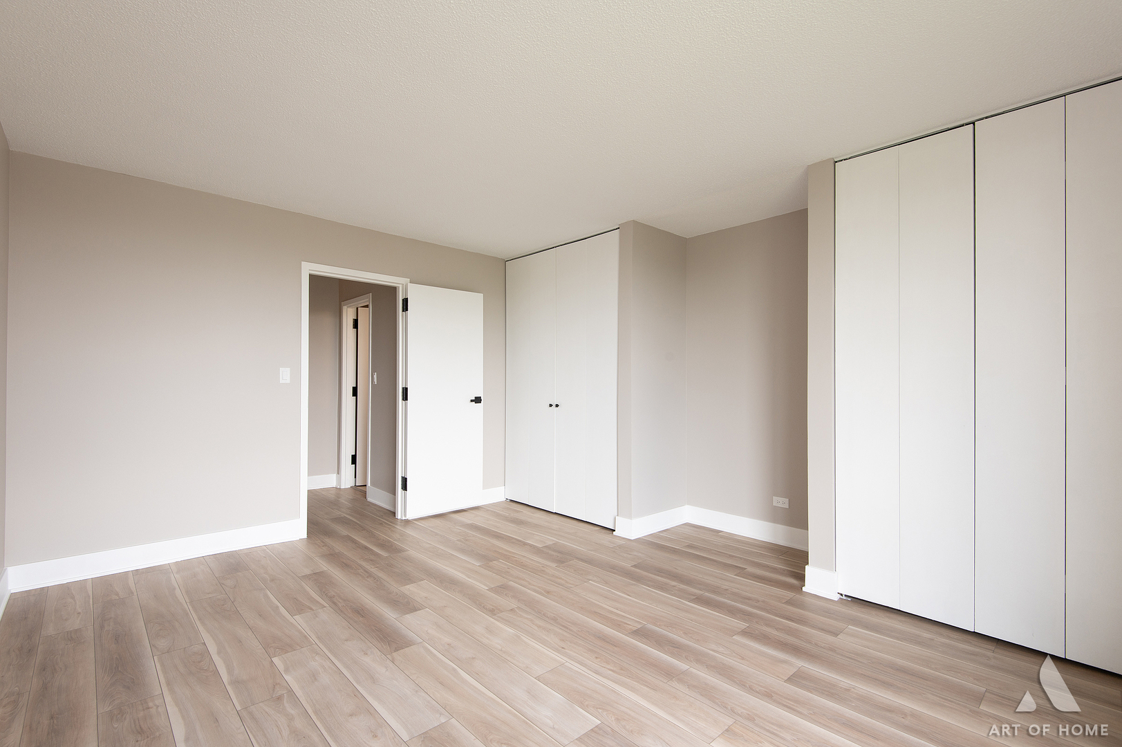 1150 E Jackson Street Unit: 4F