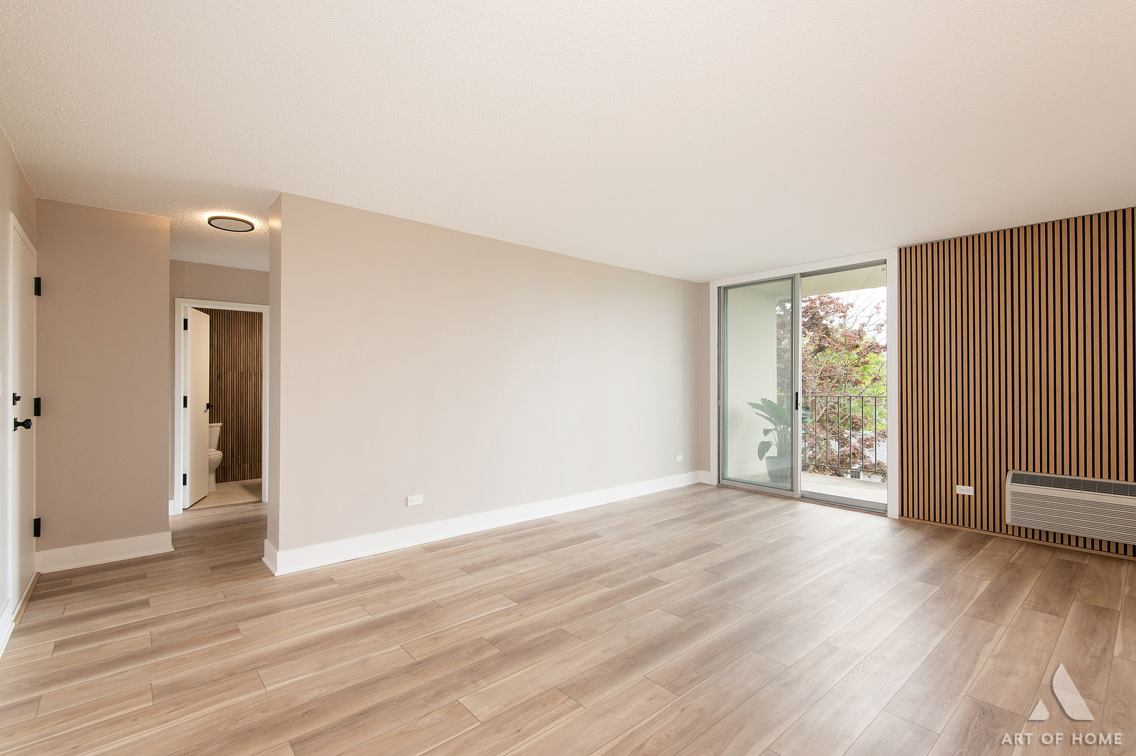1150 E Jackson Street Unit: 4F