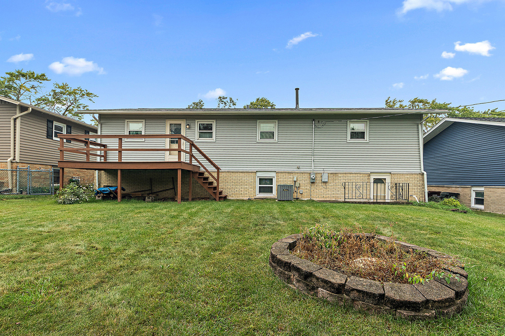6141 Rob Roy Drive