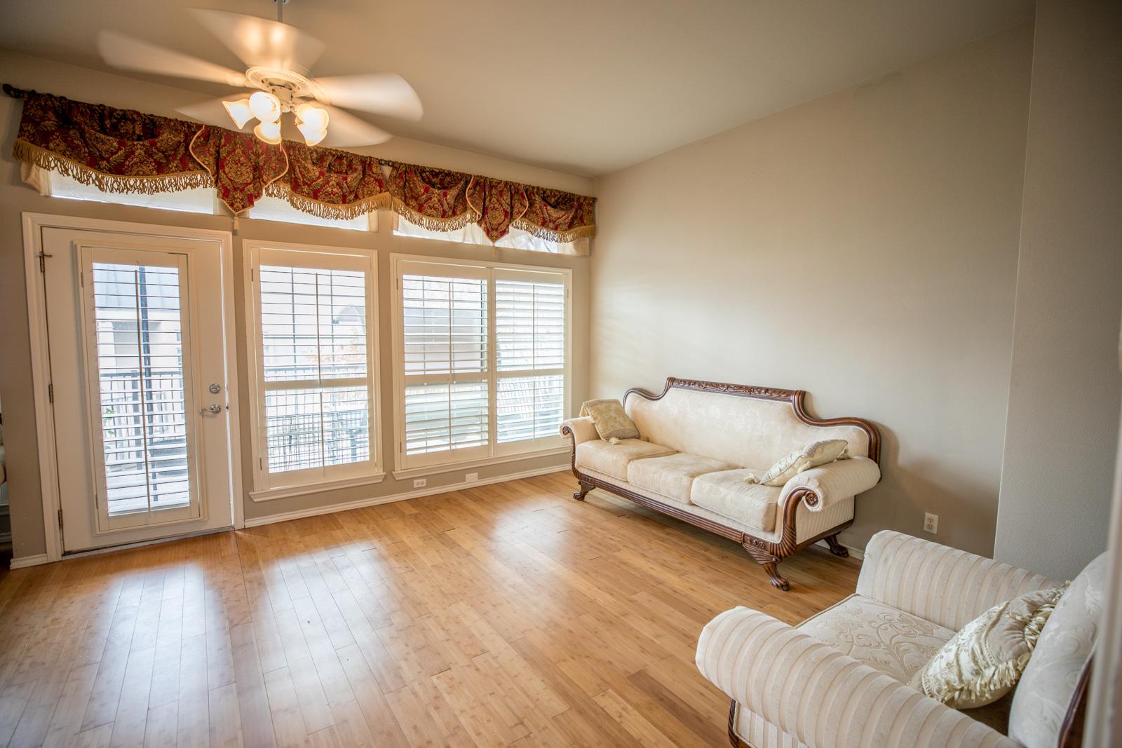 2918 Ranch Road 620 N # 270