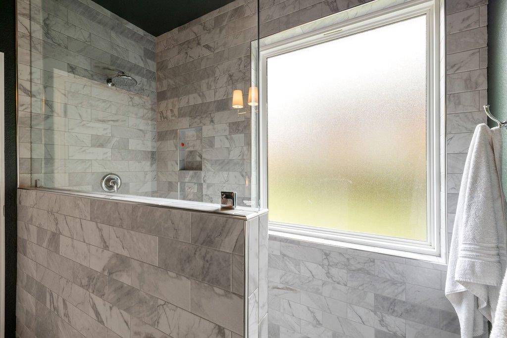 2720 Cascade Falls DR