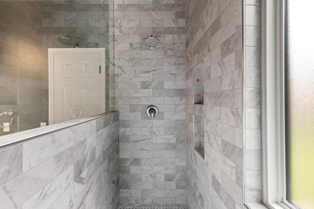 2720 Cascade Falls DR