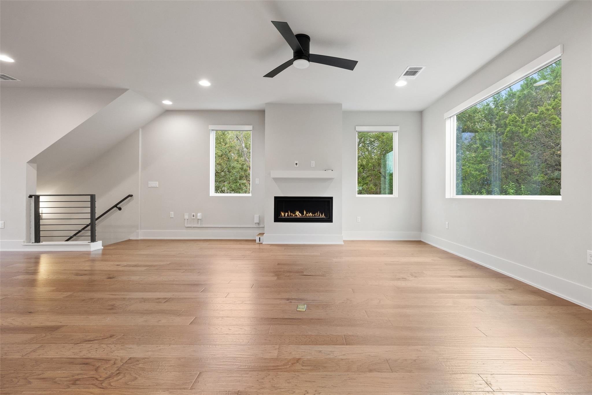 5202 Pink Poppy PASS, Austin