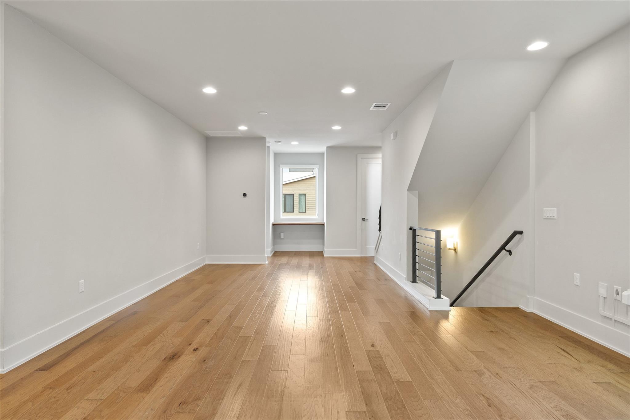 5202 Pink Poppy PASS, Austin