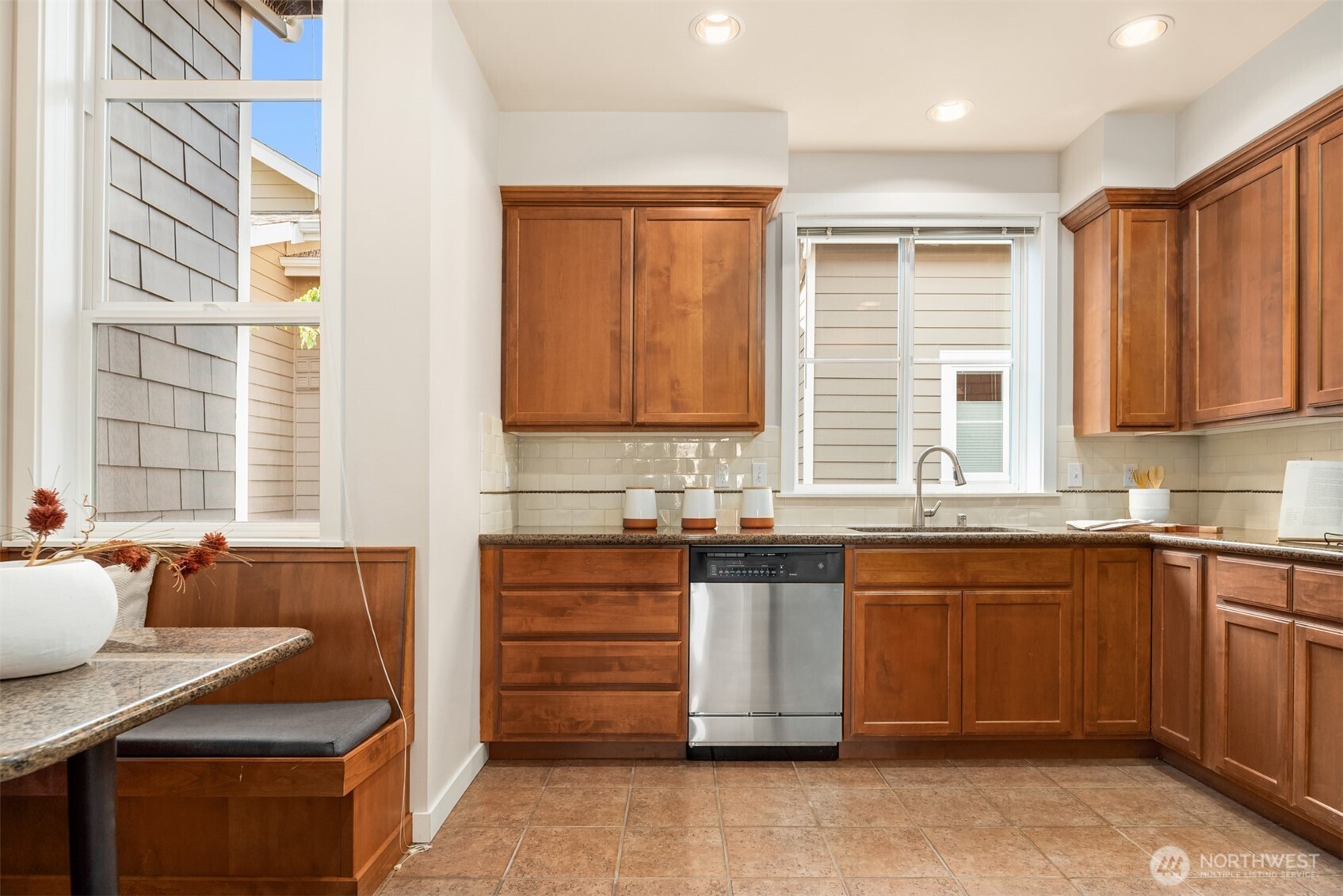 209 18th Avenue E Unit: B