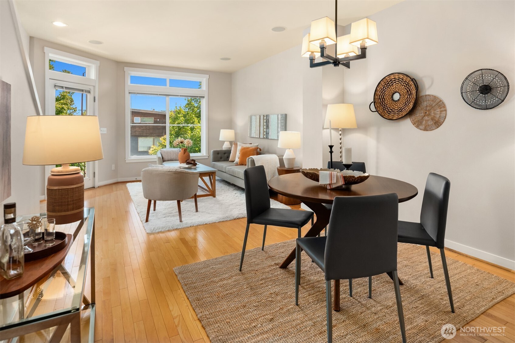 209 18th Avenue E Unit: B