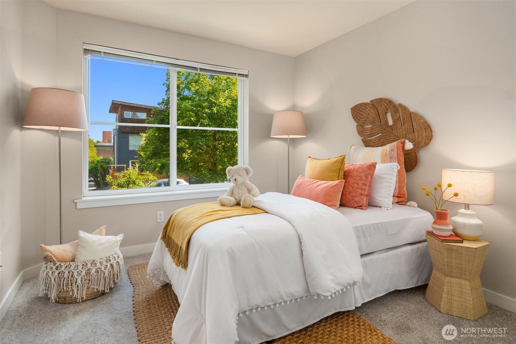 209 18th Avenue E Unit: B