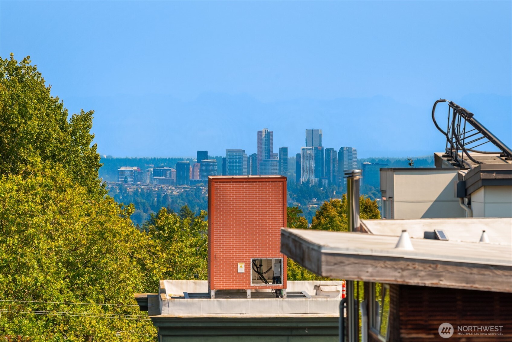 209 18th Avenue E Unit: B