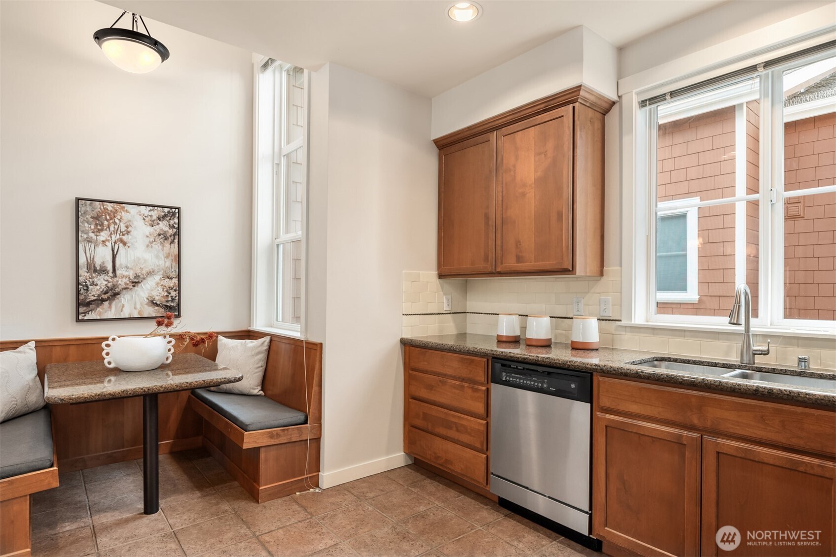 209 18th Avenue E Unit: B