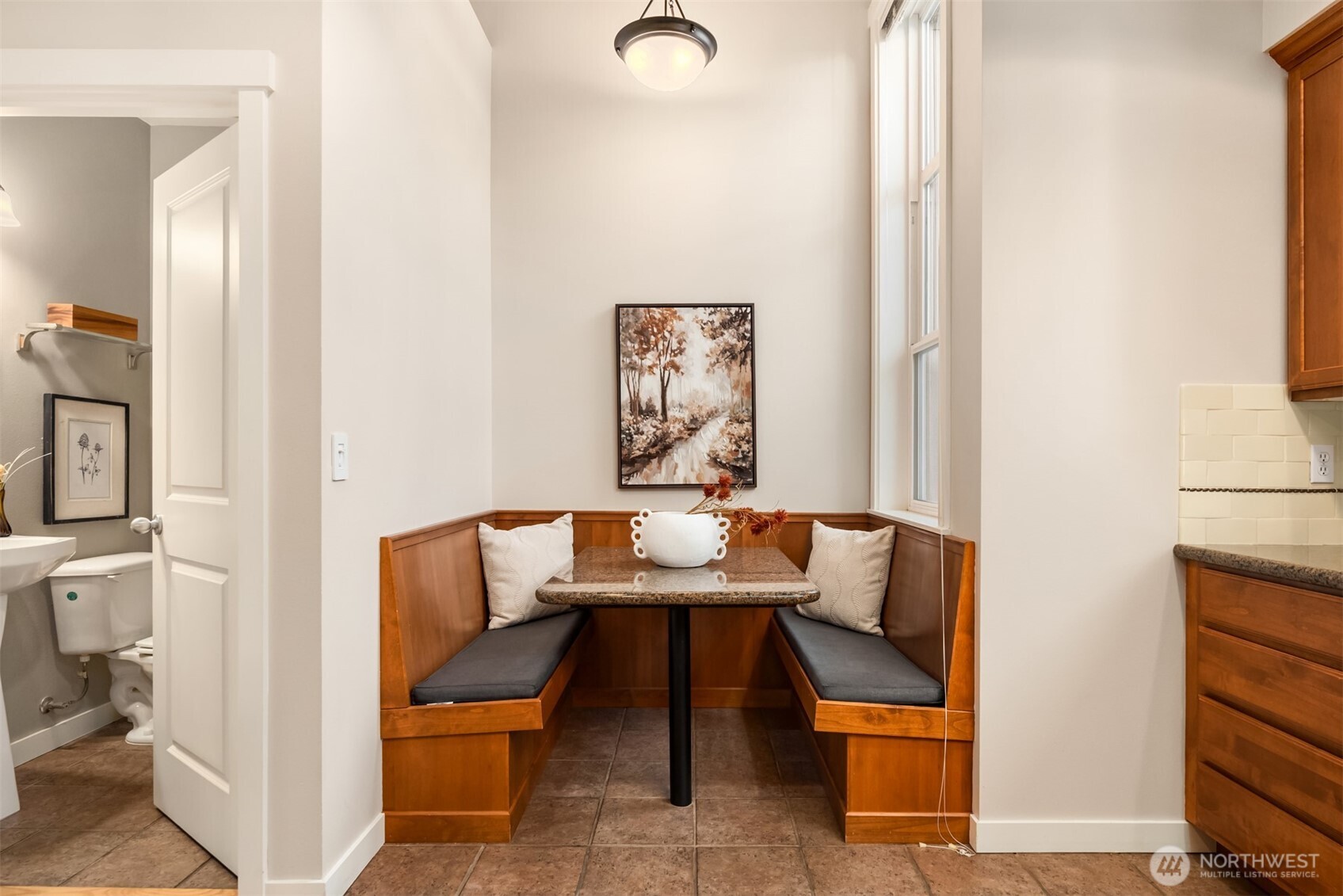 209 18th Avenue E Unit: B