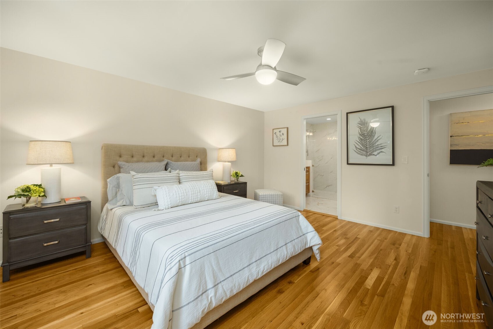 7616 SE 37th Place