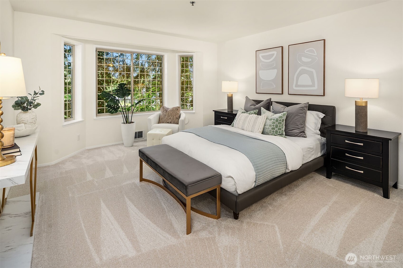 200 99th Avenue NE Unit: 28