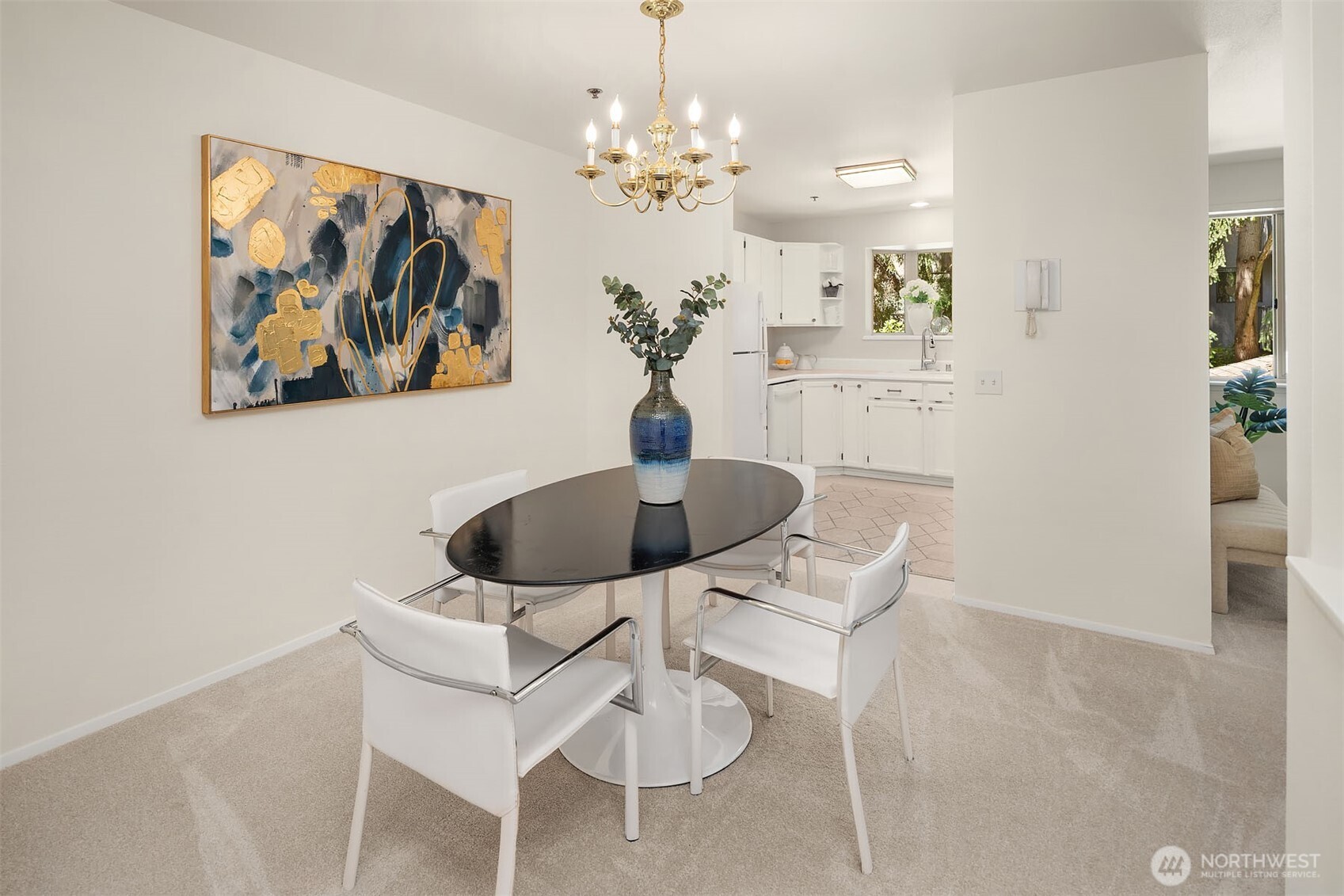 200 99th Avenue NE Unit: 28