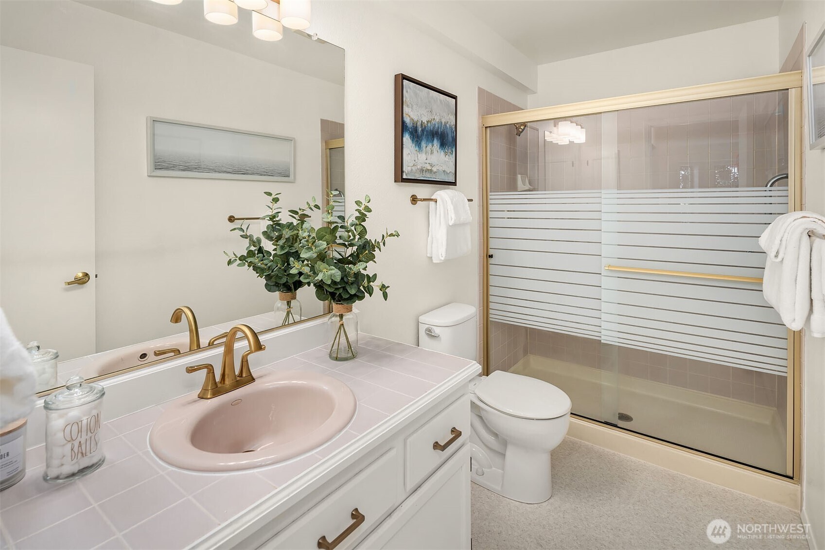 200 99th Avenue NE Unit: 28