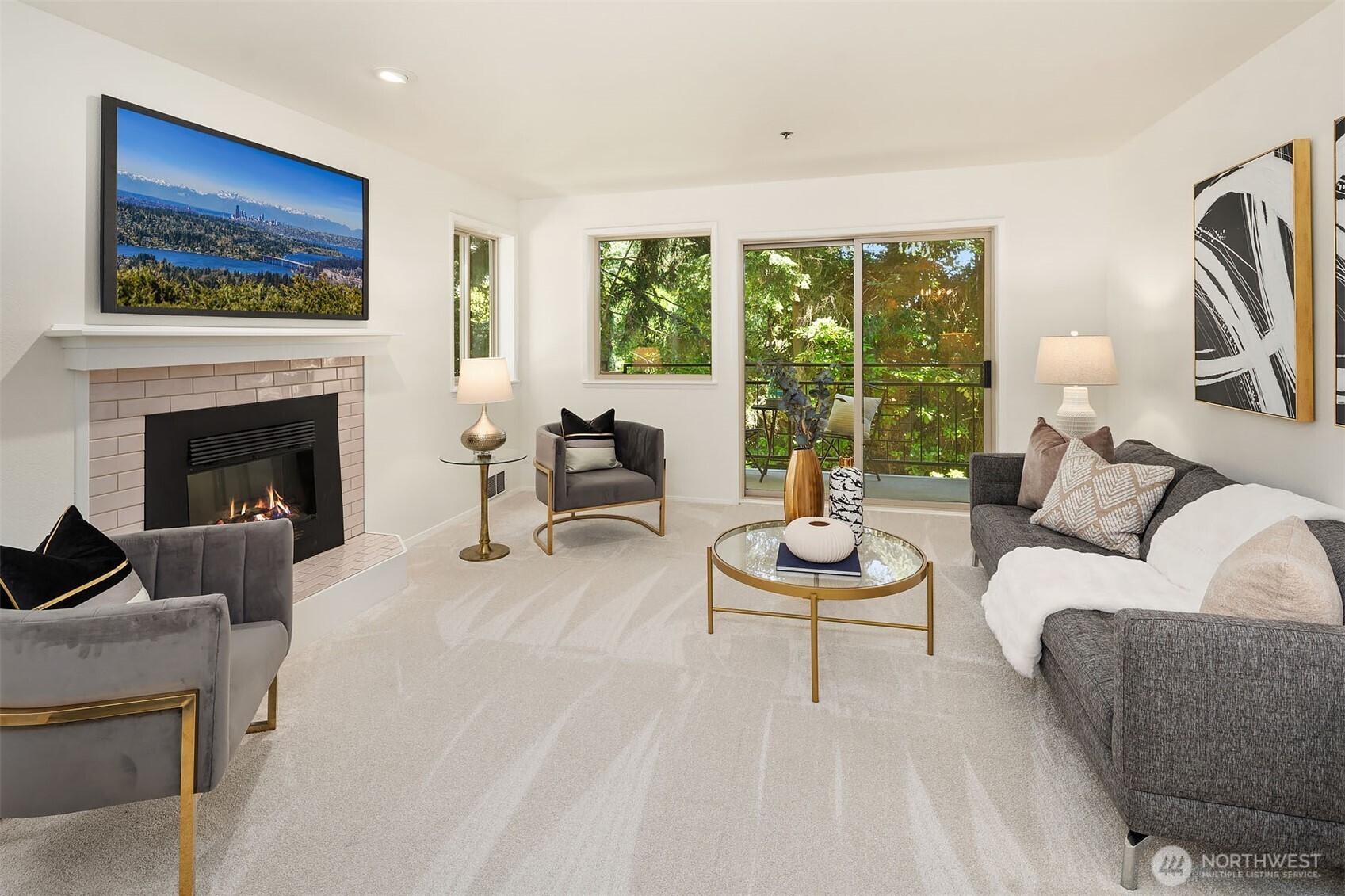200 99th Avenue NE Unit: 28