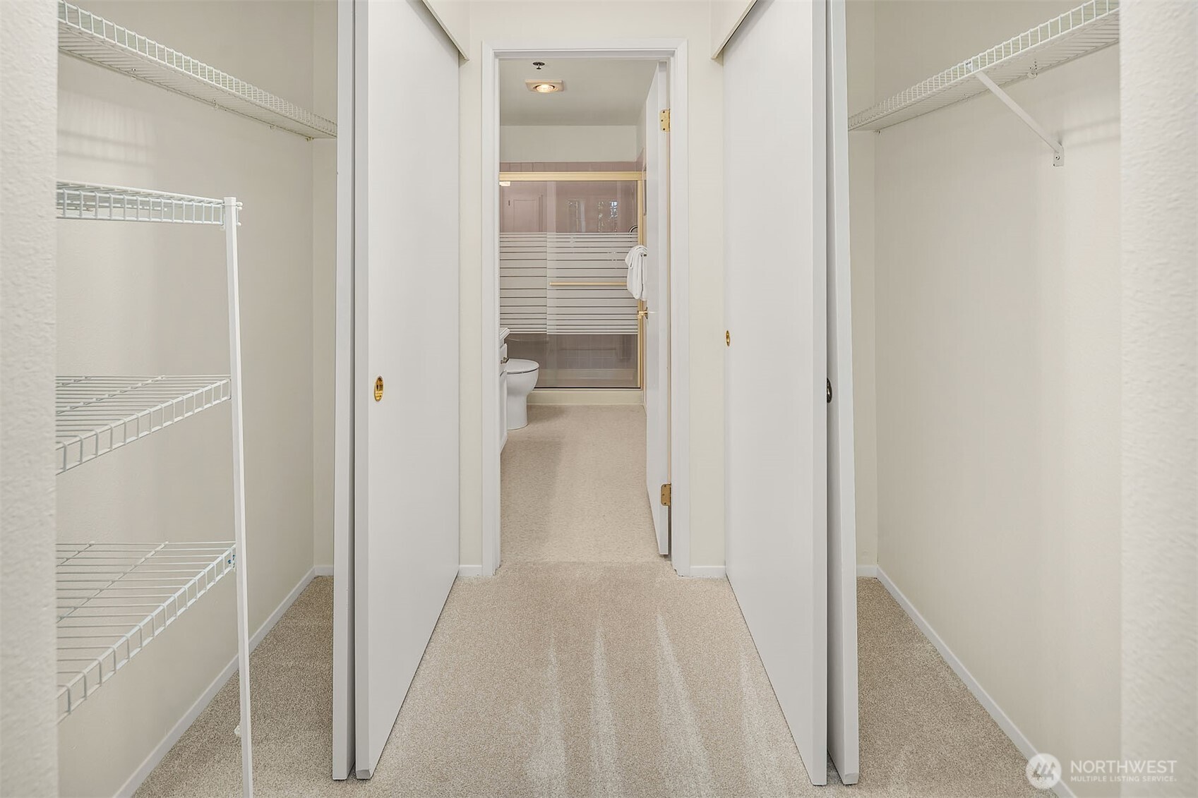 200 99th Avenue NE Unit: 28
