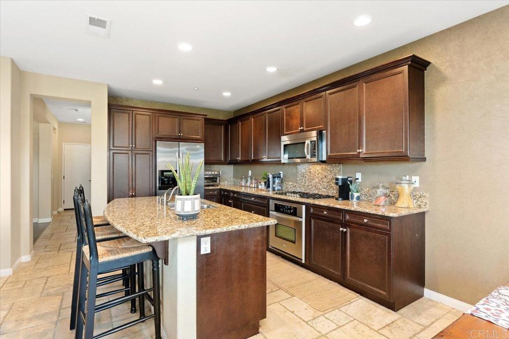 8408 Christopher Ridge