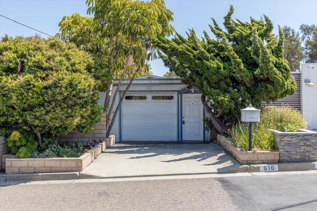 616 Garfield St
