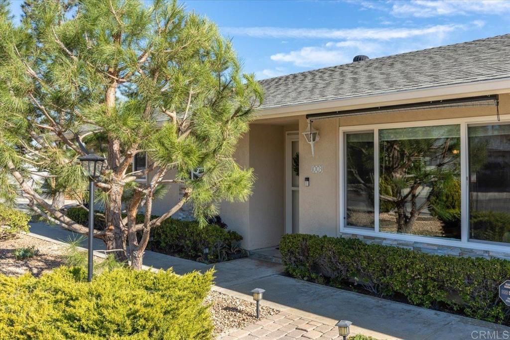 1003 La Tierra Drive