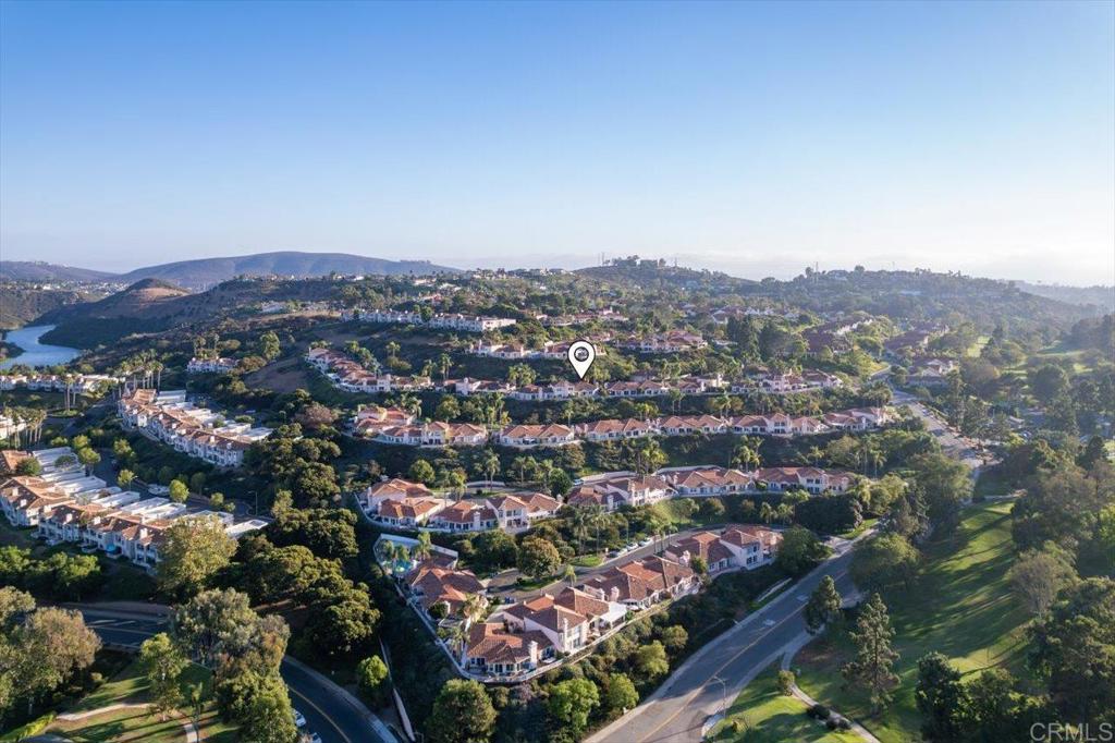 1262 Rue Saint Martin