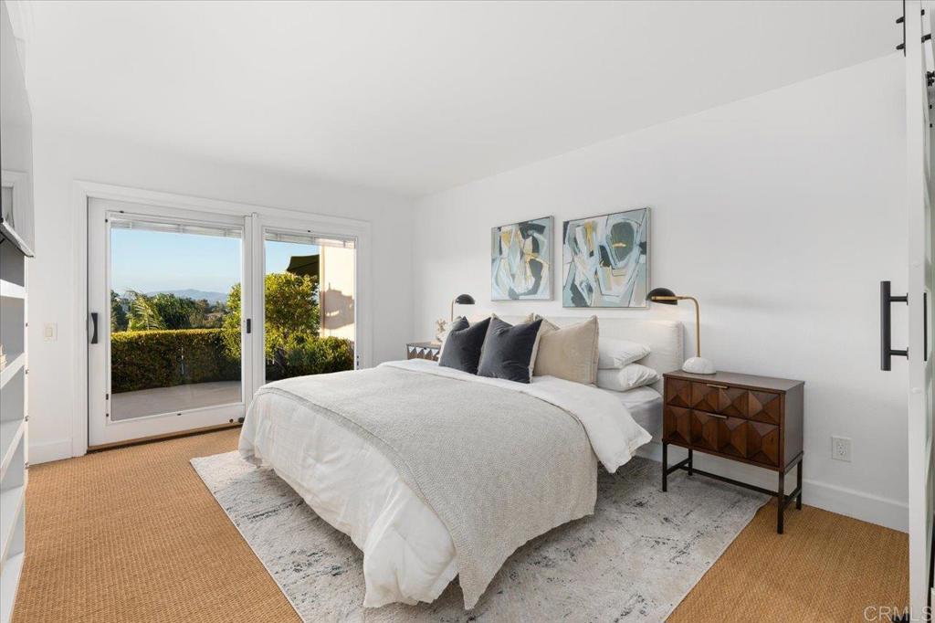 1262 Rue Saint Martin