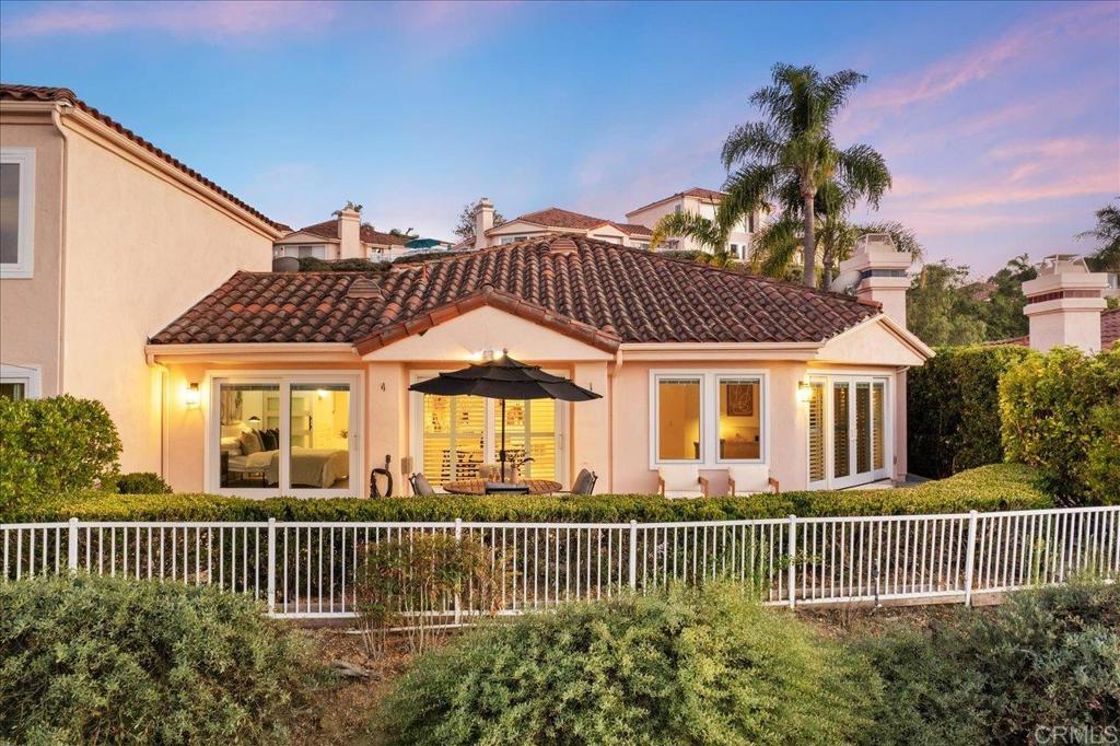 1262 Rue Saint Martin