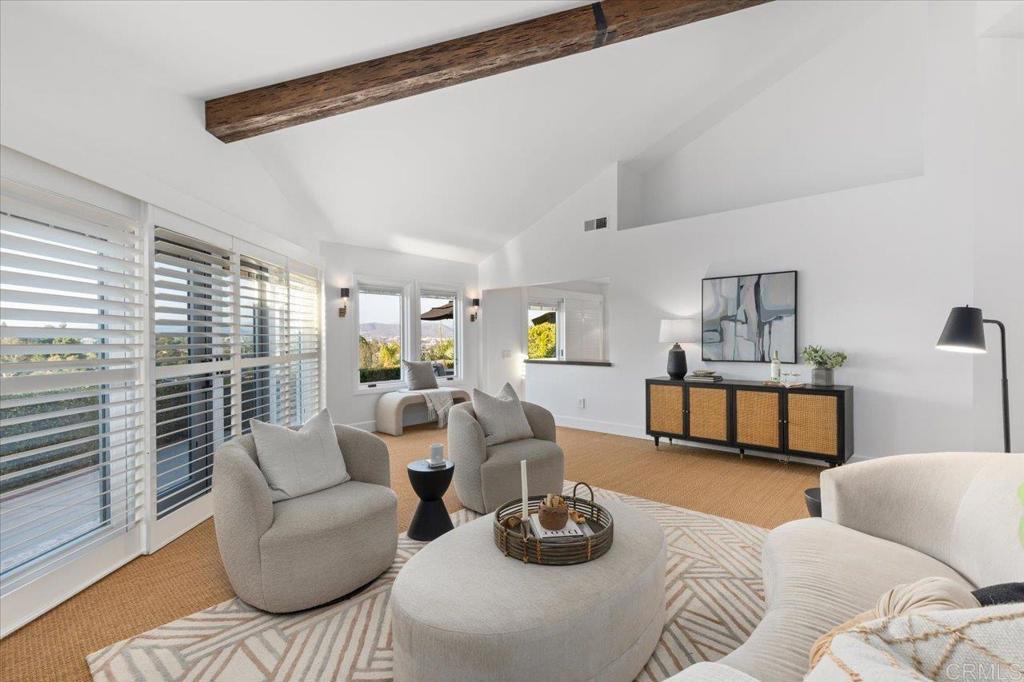 1262 Rue Saint Martin