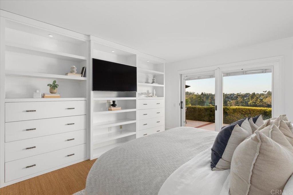 1262 Rue Saint Martin