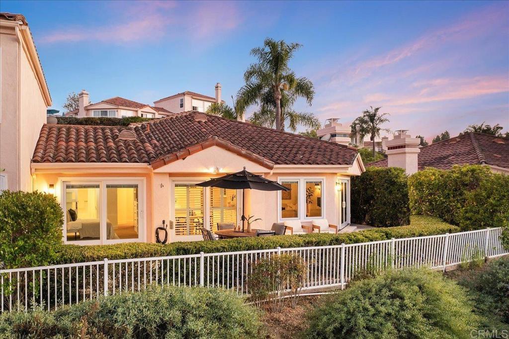 1262 Rue Saint Martin