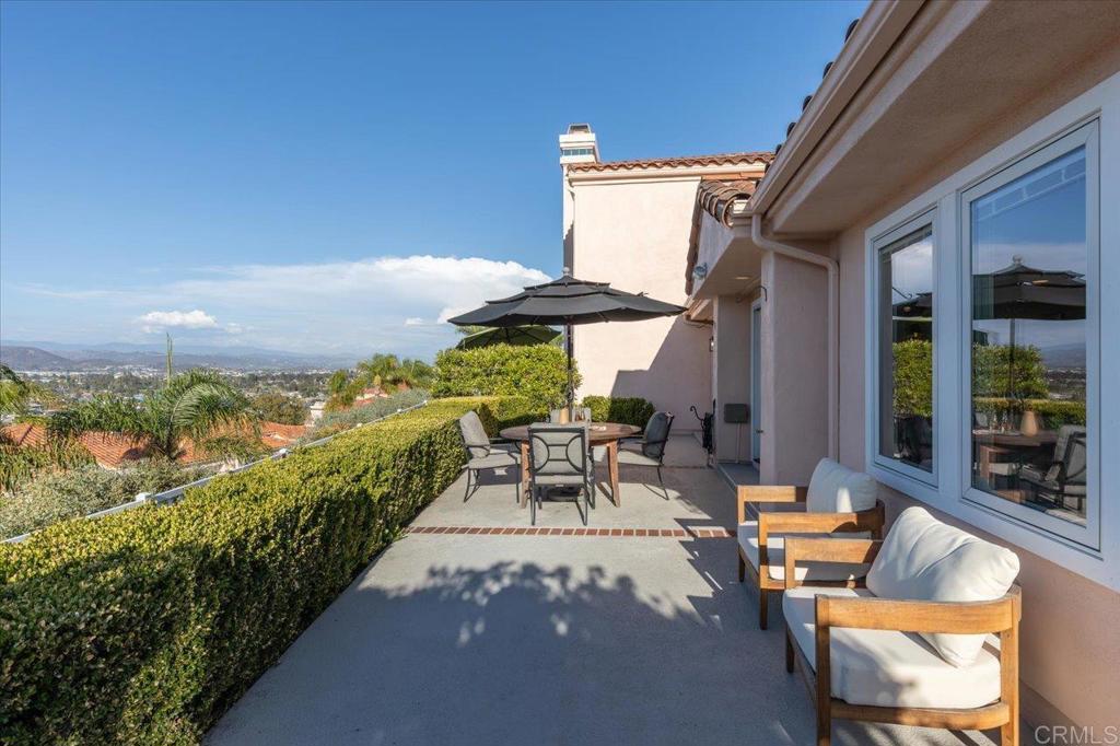 1262 Rue Saint Martin