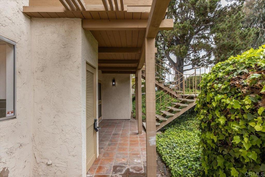 1930 Fairway Circle Drive