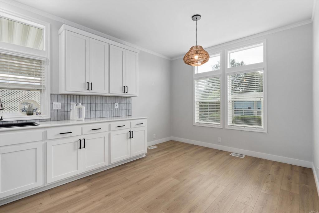 1286 Discovery Street 130