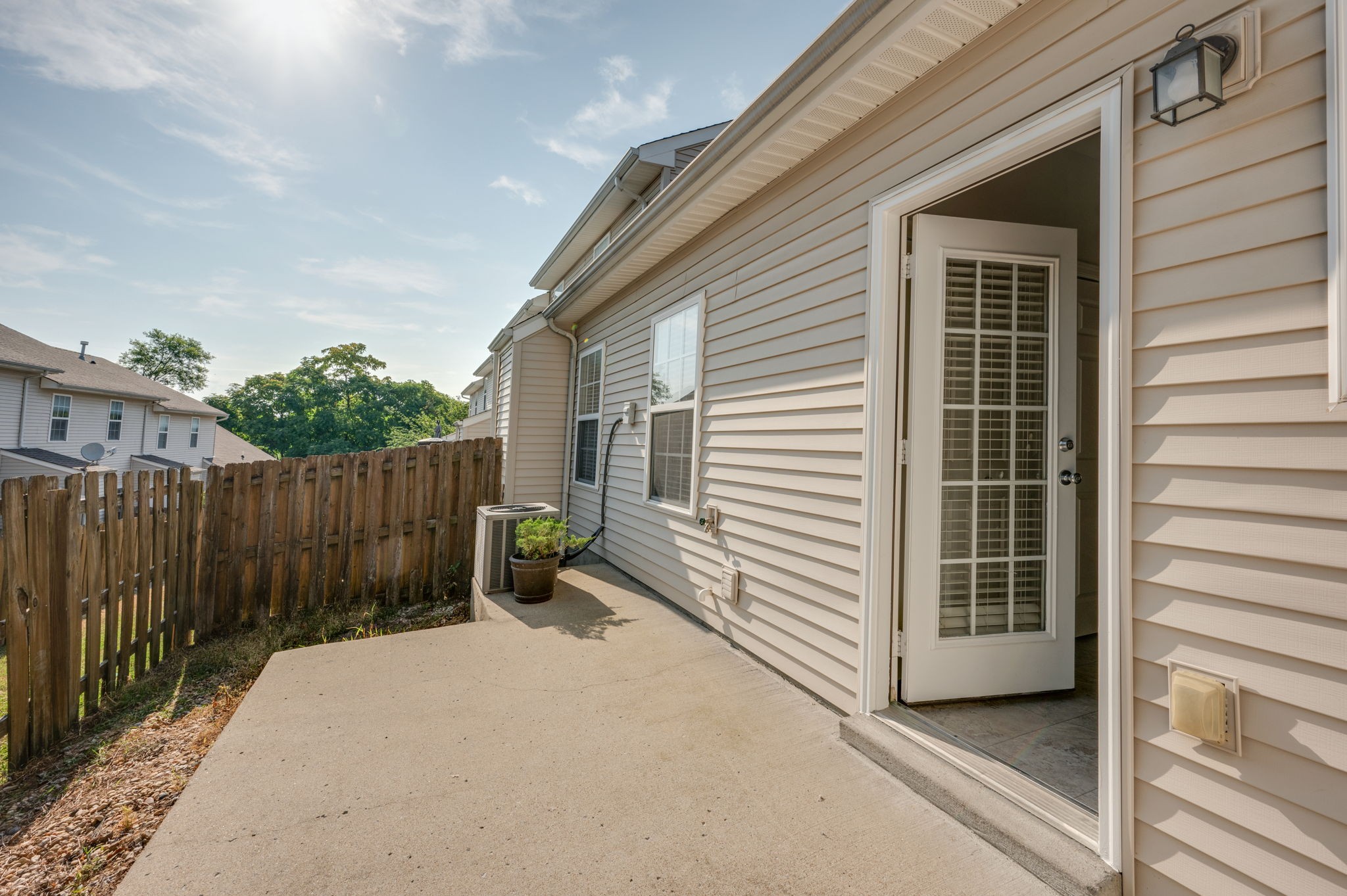 1101 Downs Blvd Unit: 279