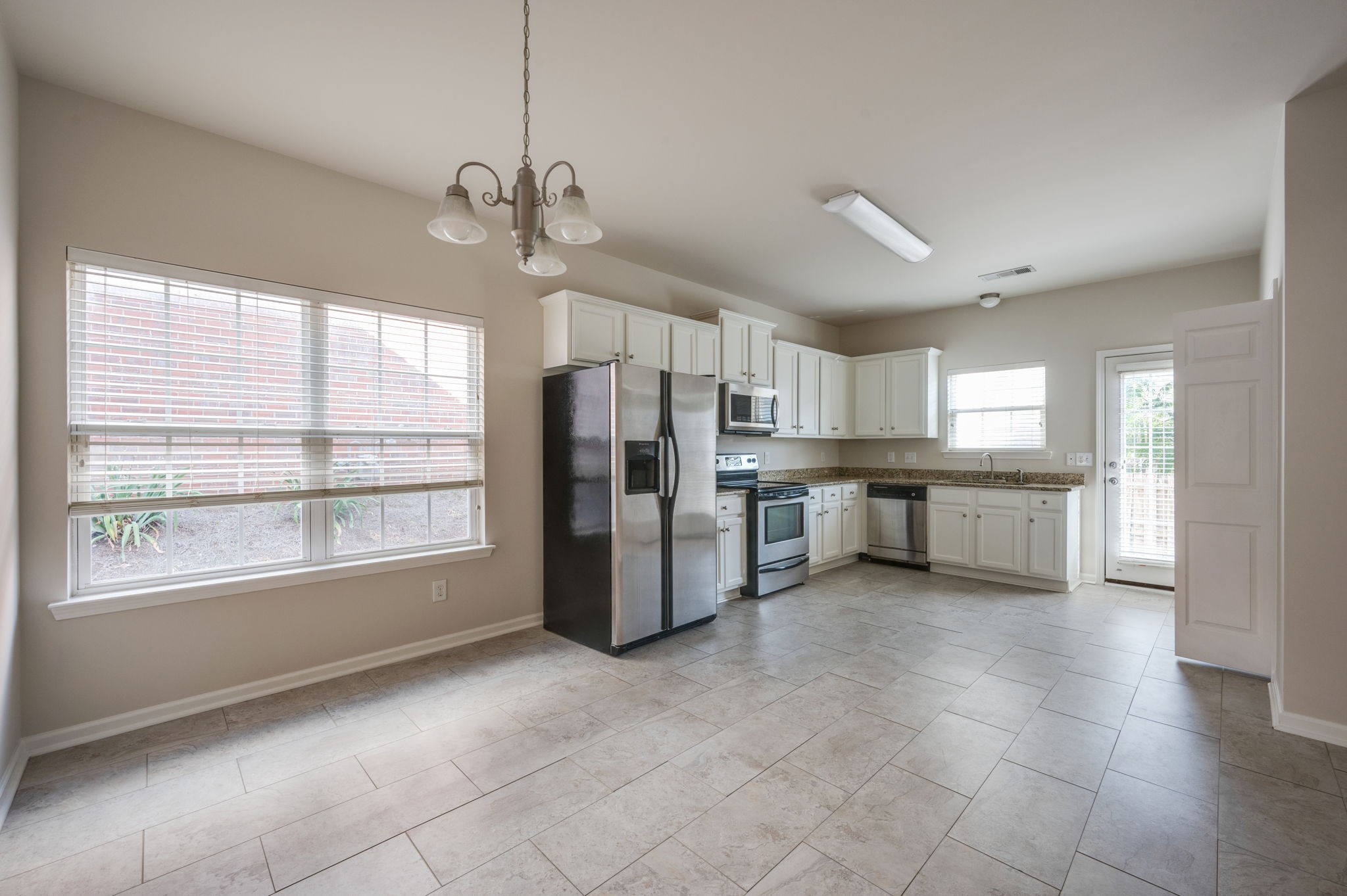 1101 Downs Blvd Unit: 279