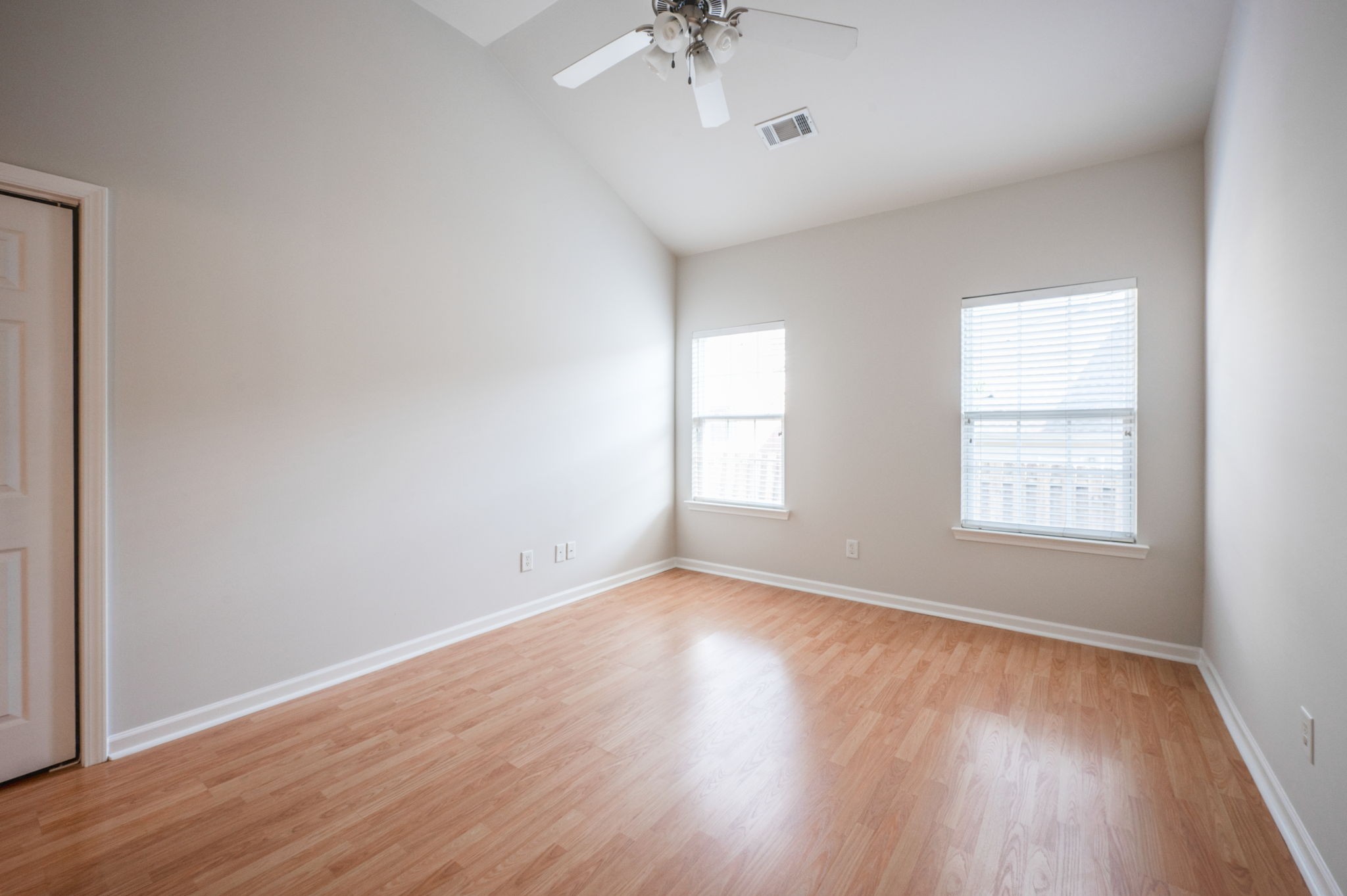 1101 Downs Blvd Unit: 279