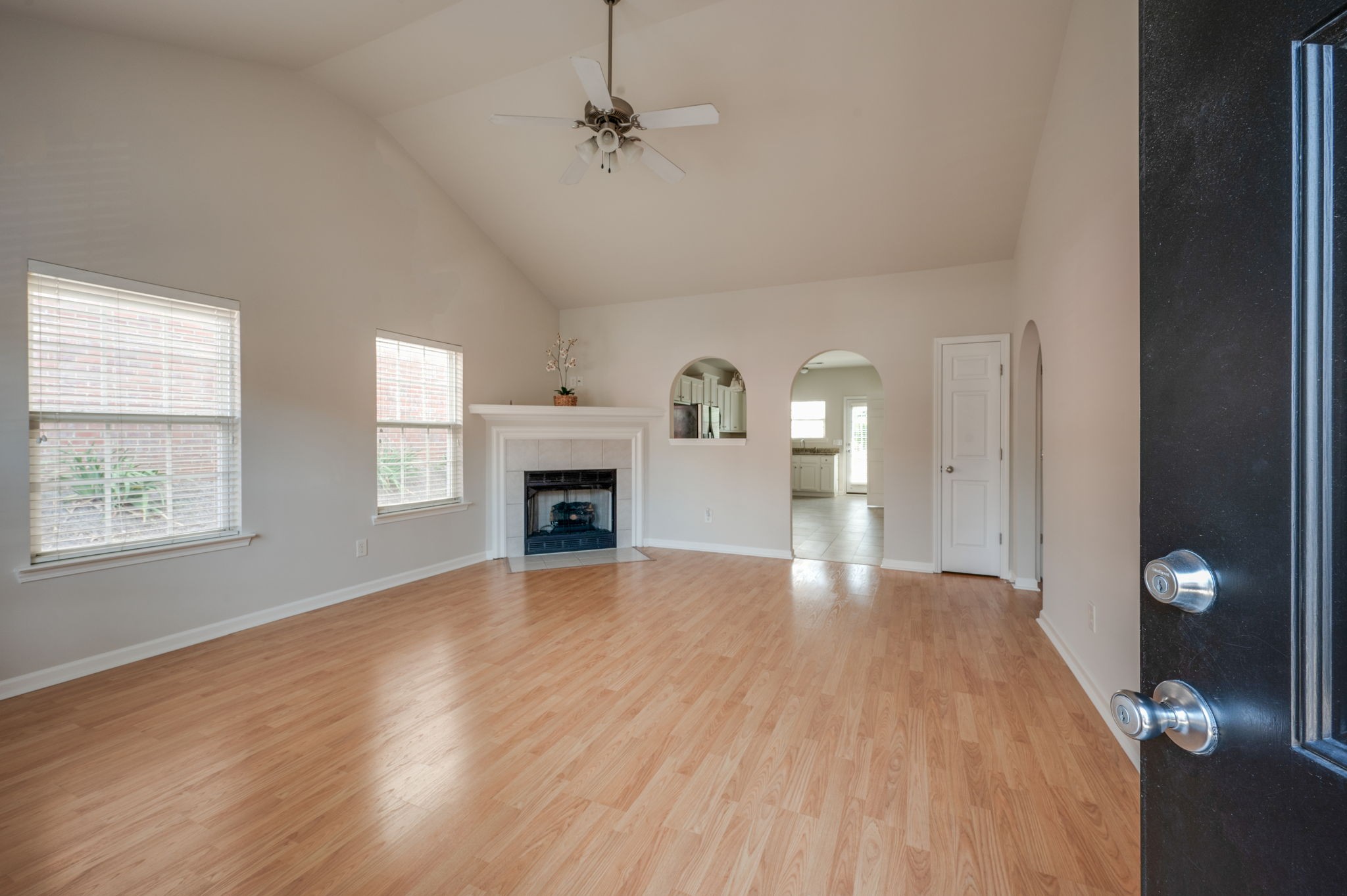 1101 Downs Blvd Unit: 279