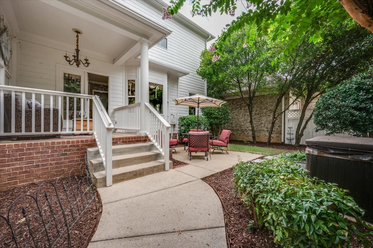 211 Prospect Ave