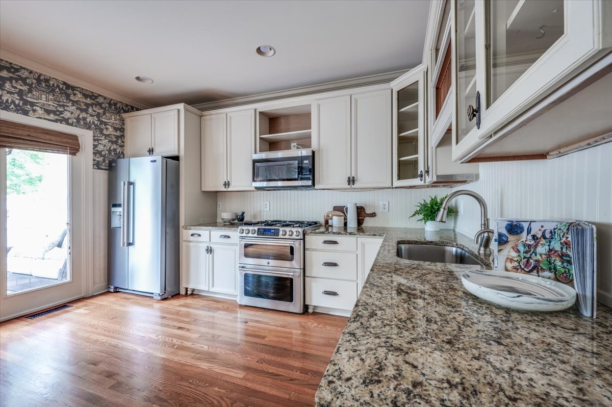 211 Prospect Ave