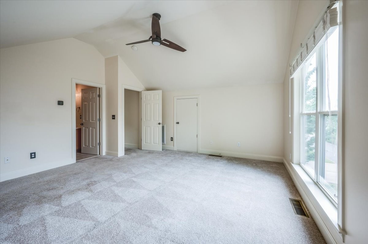 211 Prospect Ave