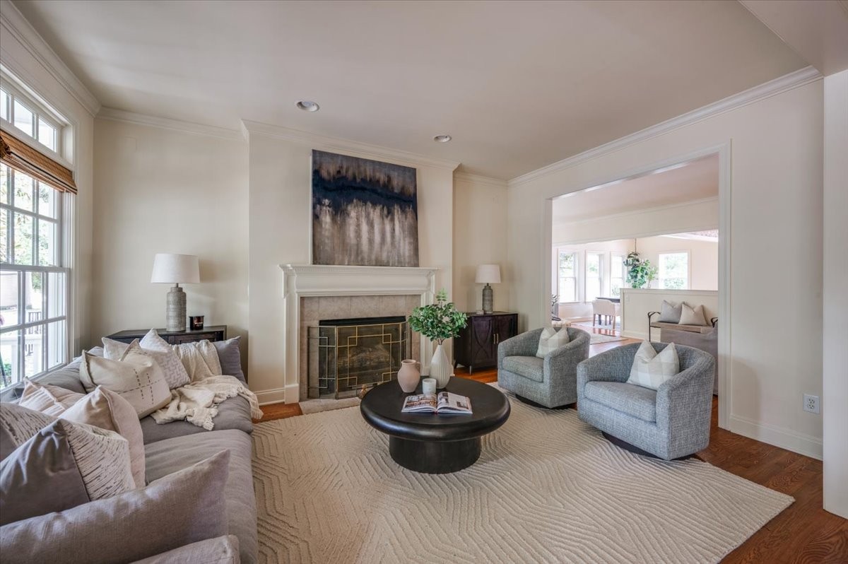 211 Prospect Ave