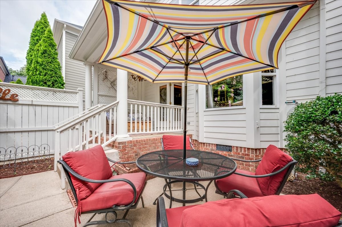 211 Prospect Ave