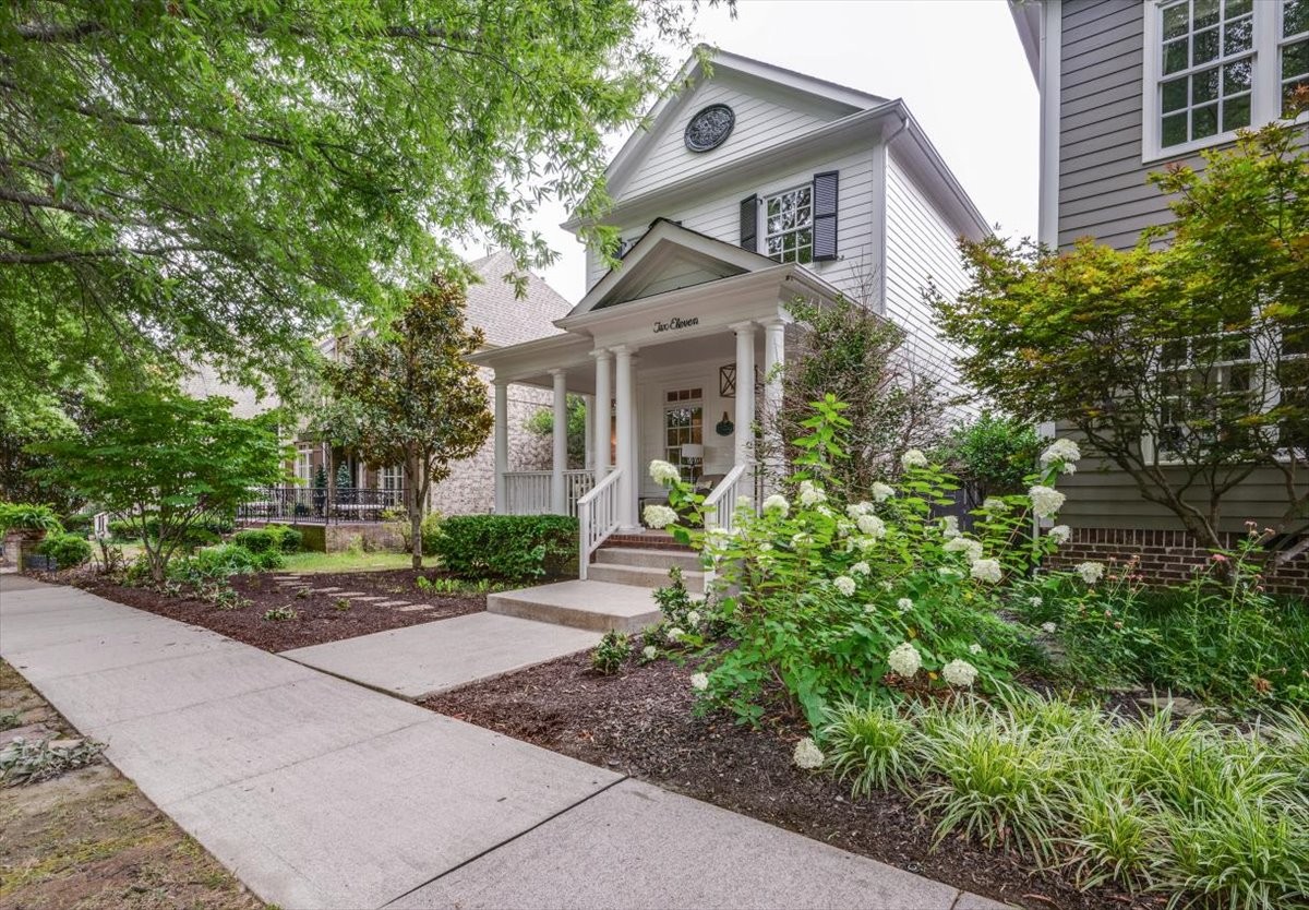 211 Prospect Ave