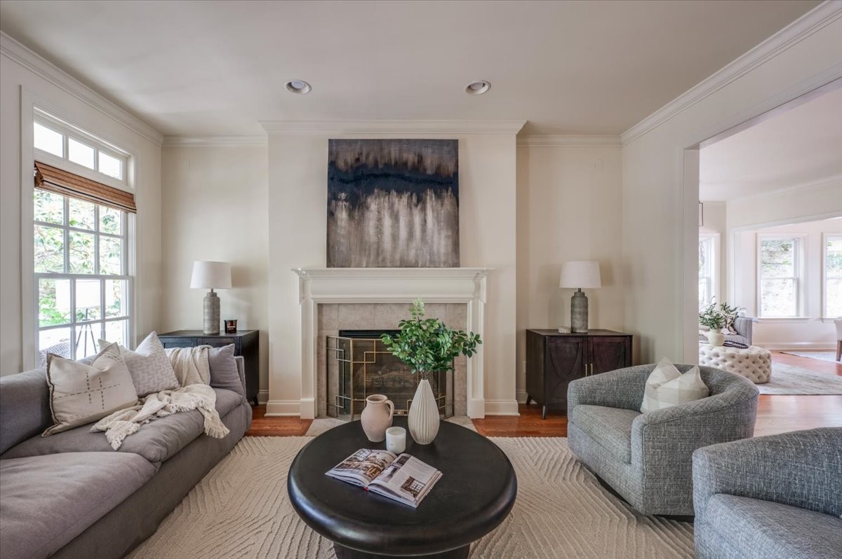 211 Prospect Ave