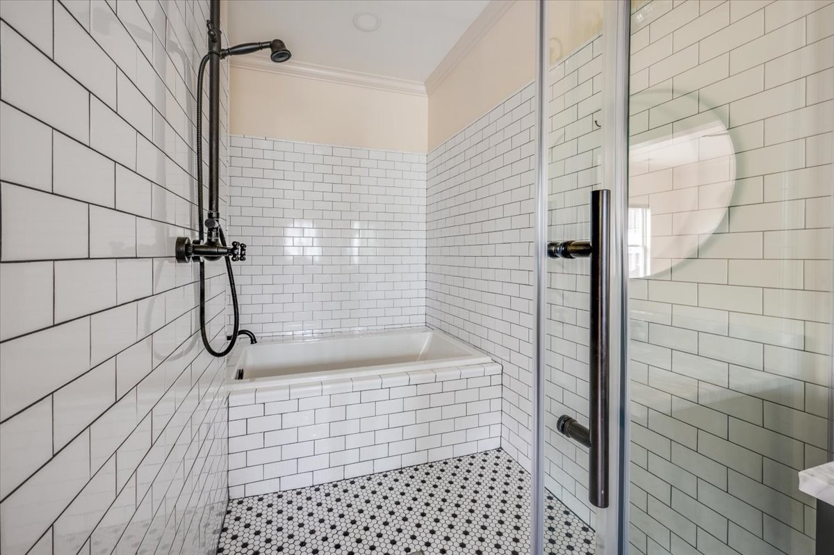 211 Prospect Ave
