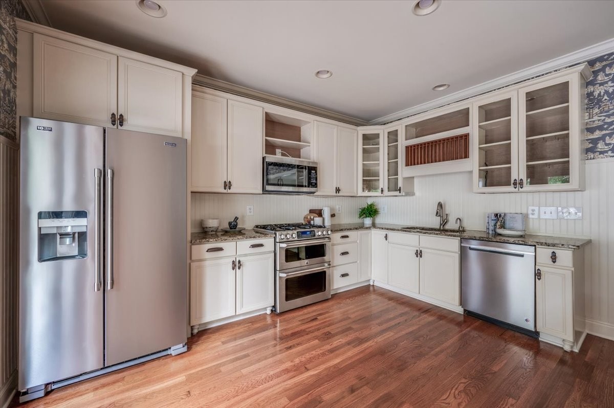 211 Prospect Ave